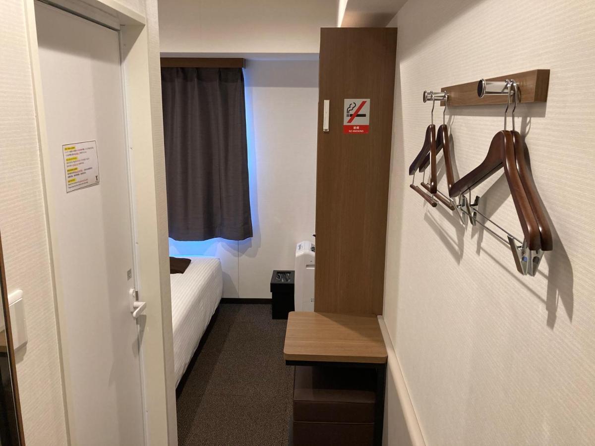 Y'S Hotel Shin Osaka Luaran gambar